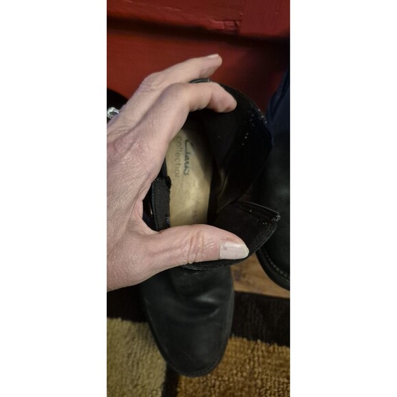 Clarks Women's Maye Strap Boot Size 6.5 Black Leather Block Heel Comfy Ankle EUC - Picture 4 of 6